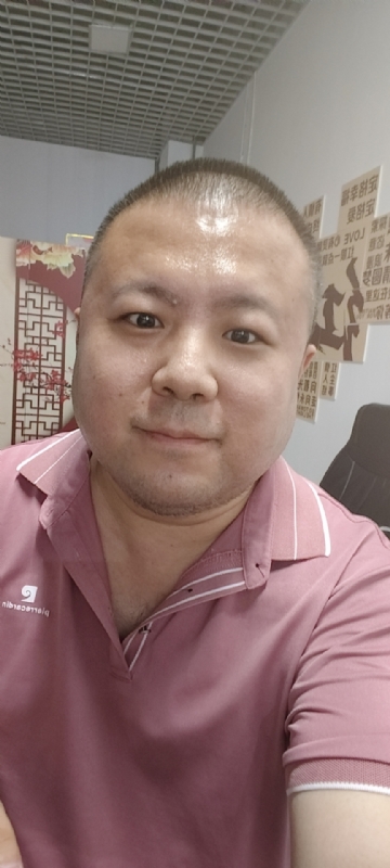 漫步星辰的第一张照片--大庆中老年相亲网